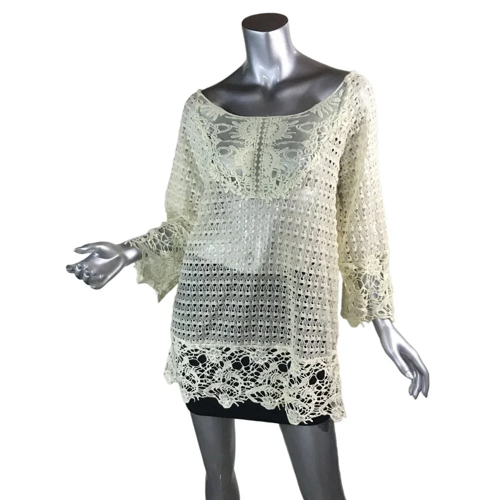 Umgee Women's Medium Open Knit Tunic Top Creamy Beige Off White Lace Detail Bell